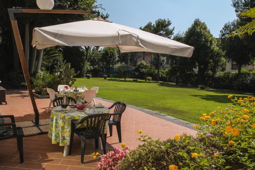 B&B Villa Ocsia Сан-Джорджо-а-Кремано Экстерьер фото