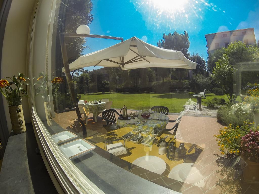 B&B Villa Ocsia Сан-Джорджо-а-Кремано Экстерьер фото