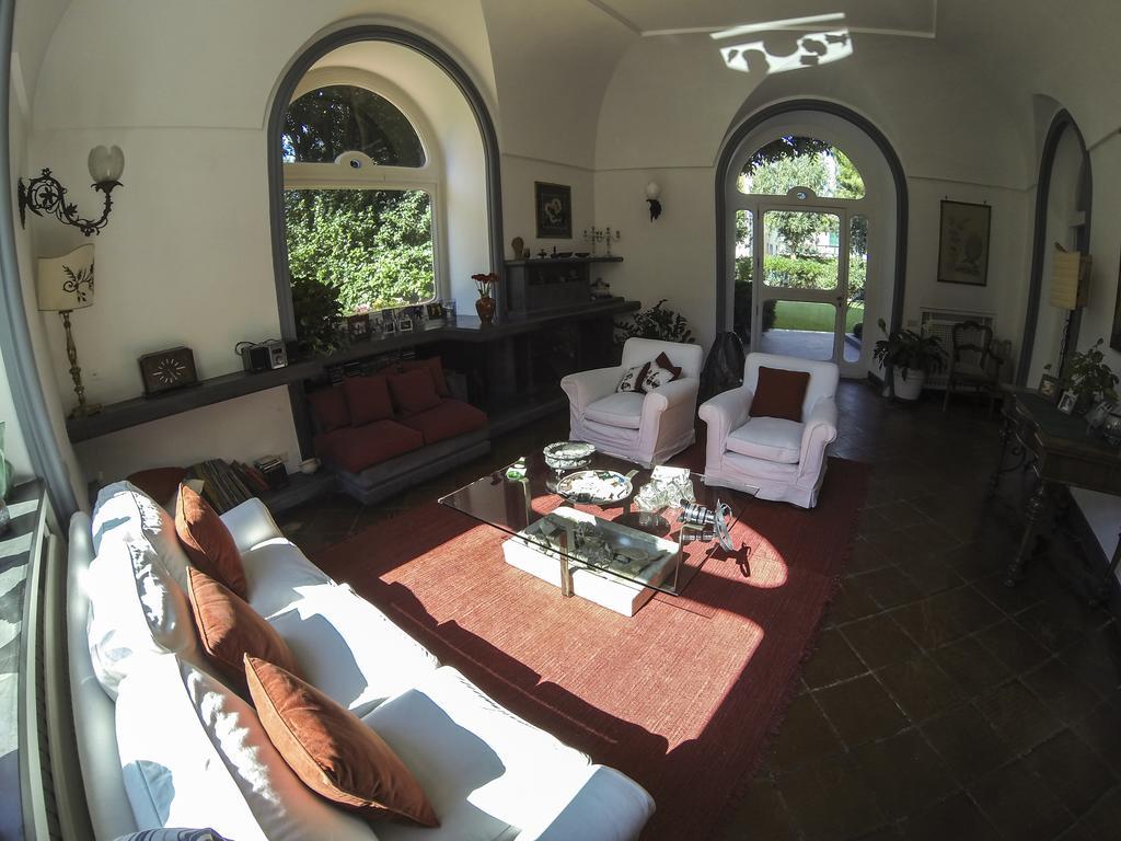 B&B Villa Ocsia Сан-Джорджо-а-Кремано Экстерьер фото