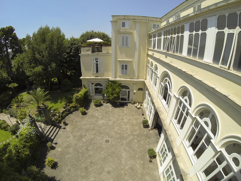 B&B Villa Ocsia Сан-Джорджо-а-Кремано Экстерьер фото